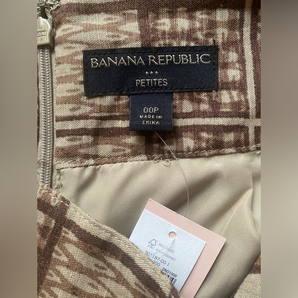 Banana Republic Skirt - Picture 3 of 4